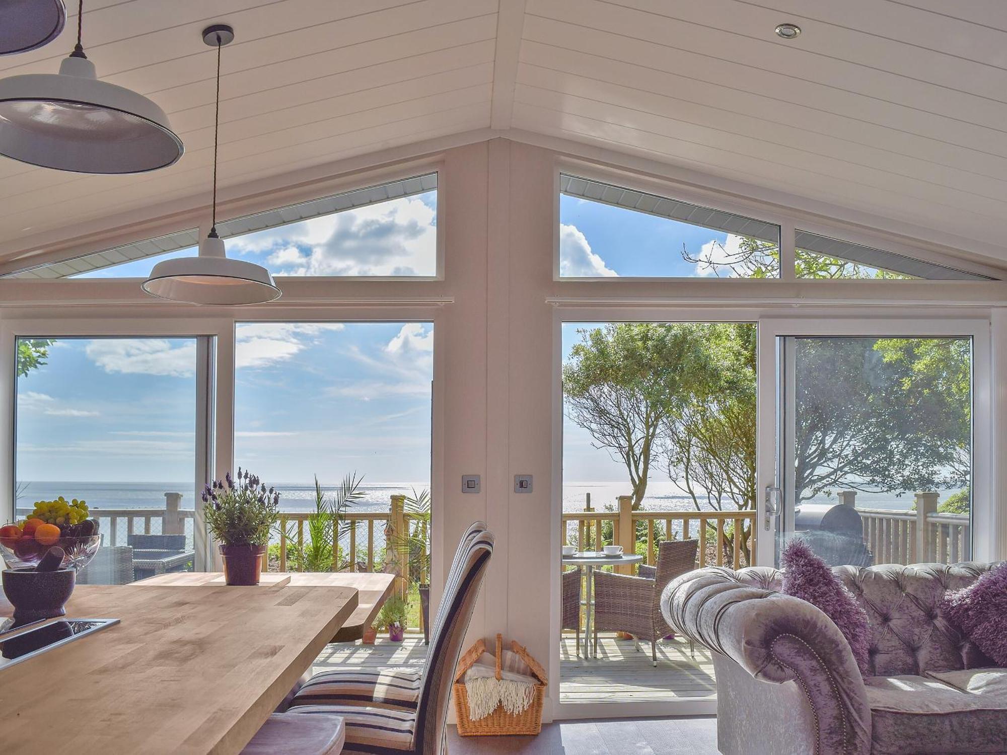 Seacliff Villa Corton  Exterior photo